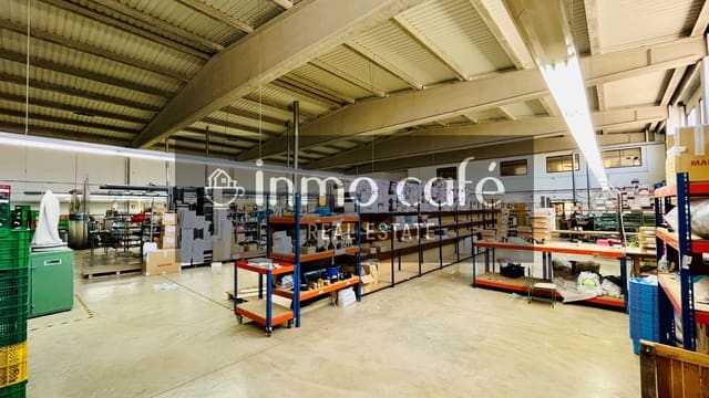 Erhverv til salg i Monóvar / Monóver - € 375.000 (Ref: 8894164)