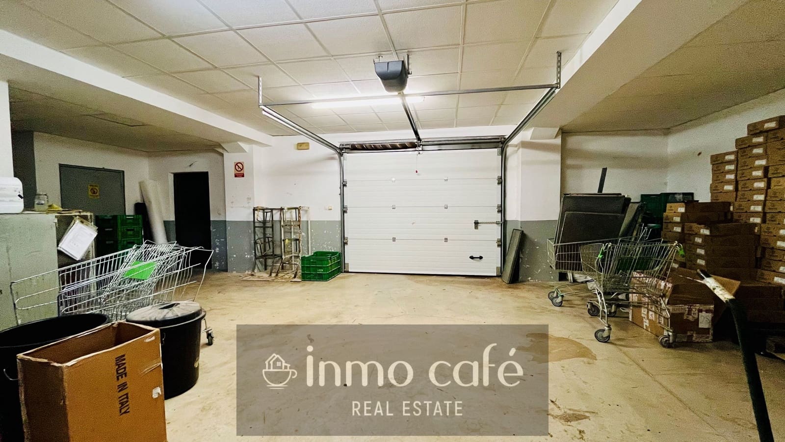 Commercial for sale in Monovar / Monover with garage - € 375,000 (Ref: 8894164)
