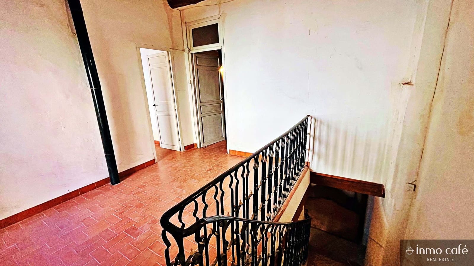 4 slaapkamer Finca/Landhuis te koop in Villena - € 90.000 (Ref: 9019207)