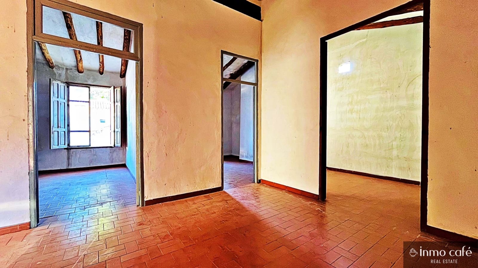 4 slaapkamer Finca/Landhuis te koop in Villena - € 90.000 (Ref: 9019207)