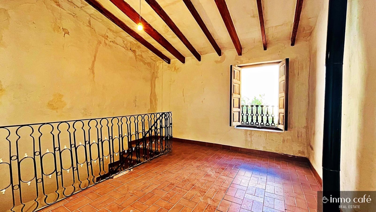 4 slaapkamer Finca/Landhuis te koop in Villena - € 90.000 (Ref: 9019207)