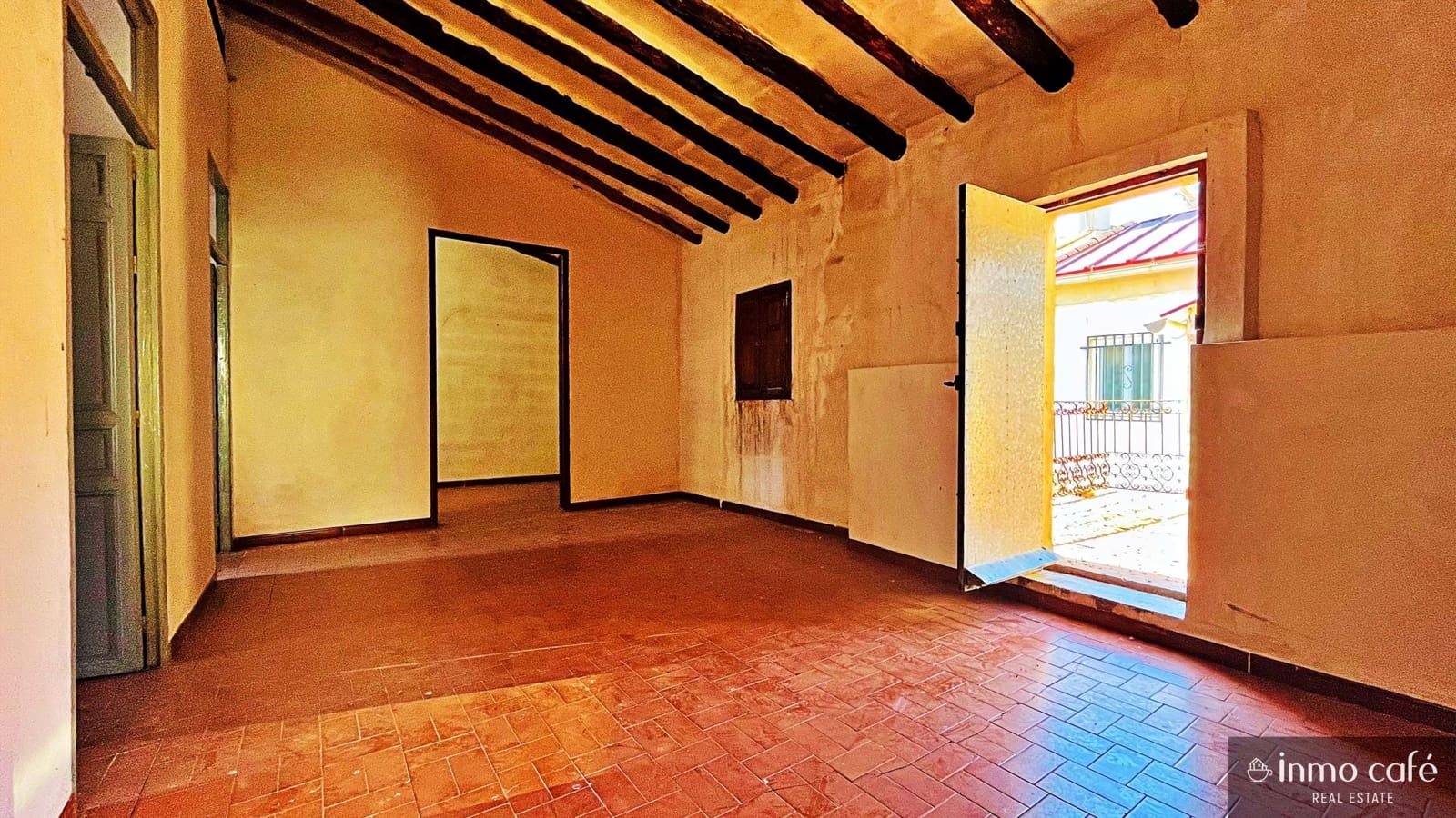 4 slaapkamer Finca/Landhuis te koop in Villena - € 90.000 (Ref: 9019207)
