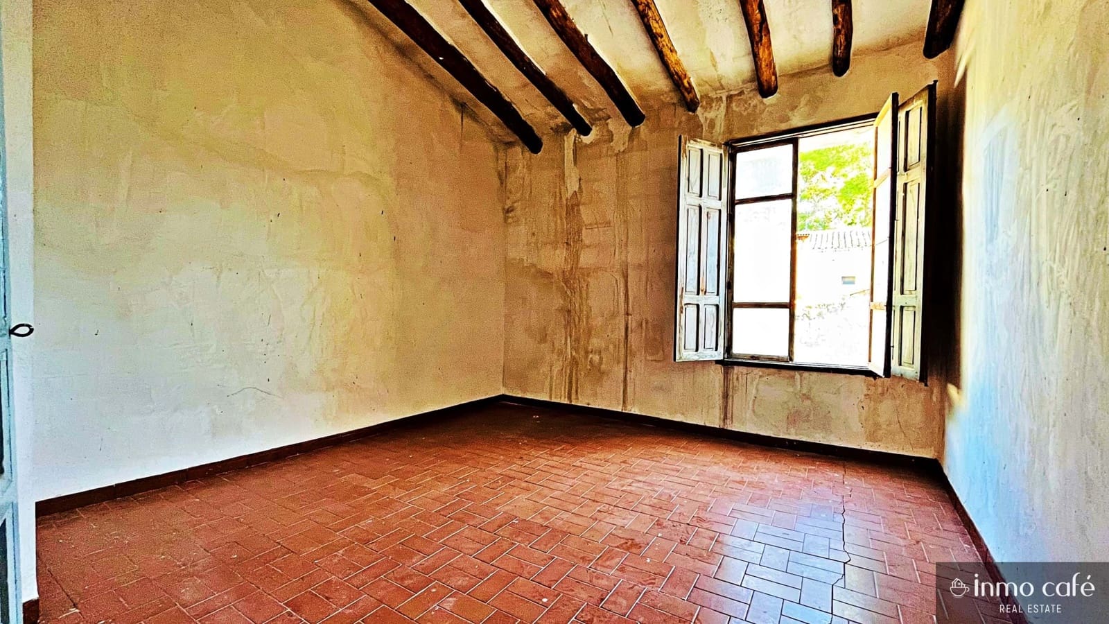 4 slaapkamer Finca/Landhuis te koop in Villena - € 90.000 (Ref: 9019207)