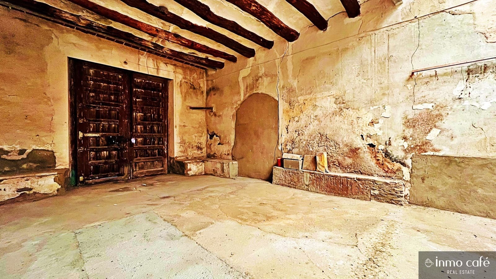 4 slaapkamer Finca/Landhuis te koop in Villena - € 90.000 (Ref: 9019207)