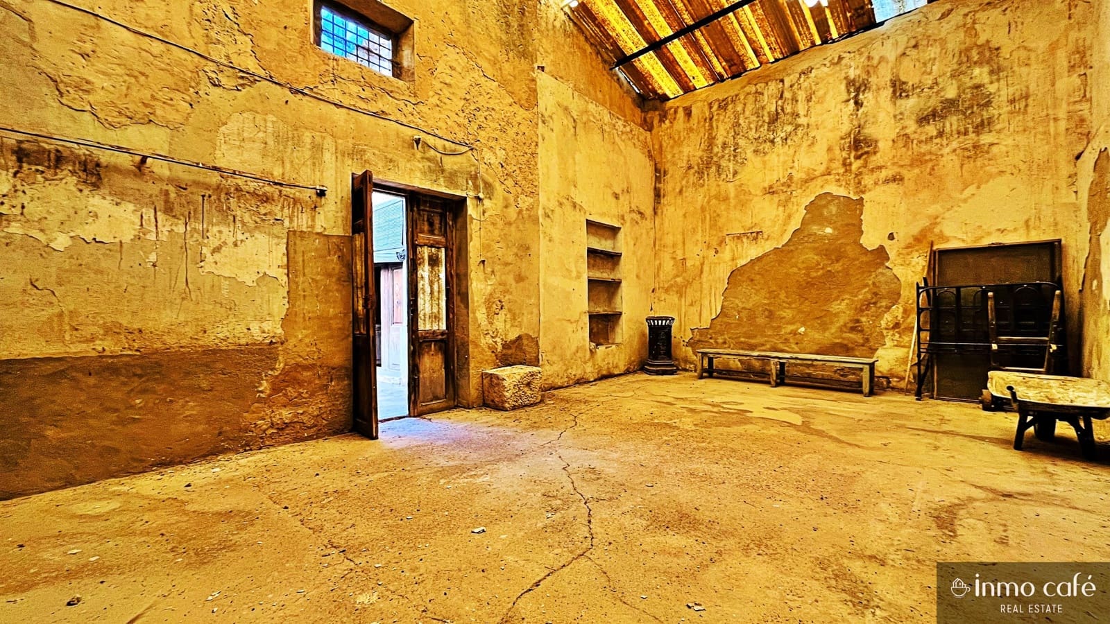 4 slaapkamer Finca/Landhuis te koop in Villena - € 90.000 (Ref: 9019207)