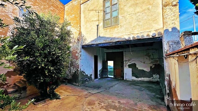4 bedroom Finca/Country House for sale in Villena - € 90,000 (Ref: 9019207)