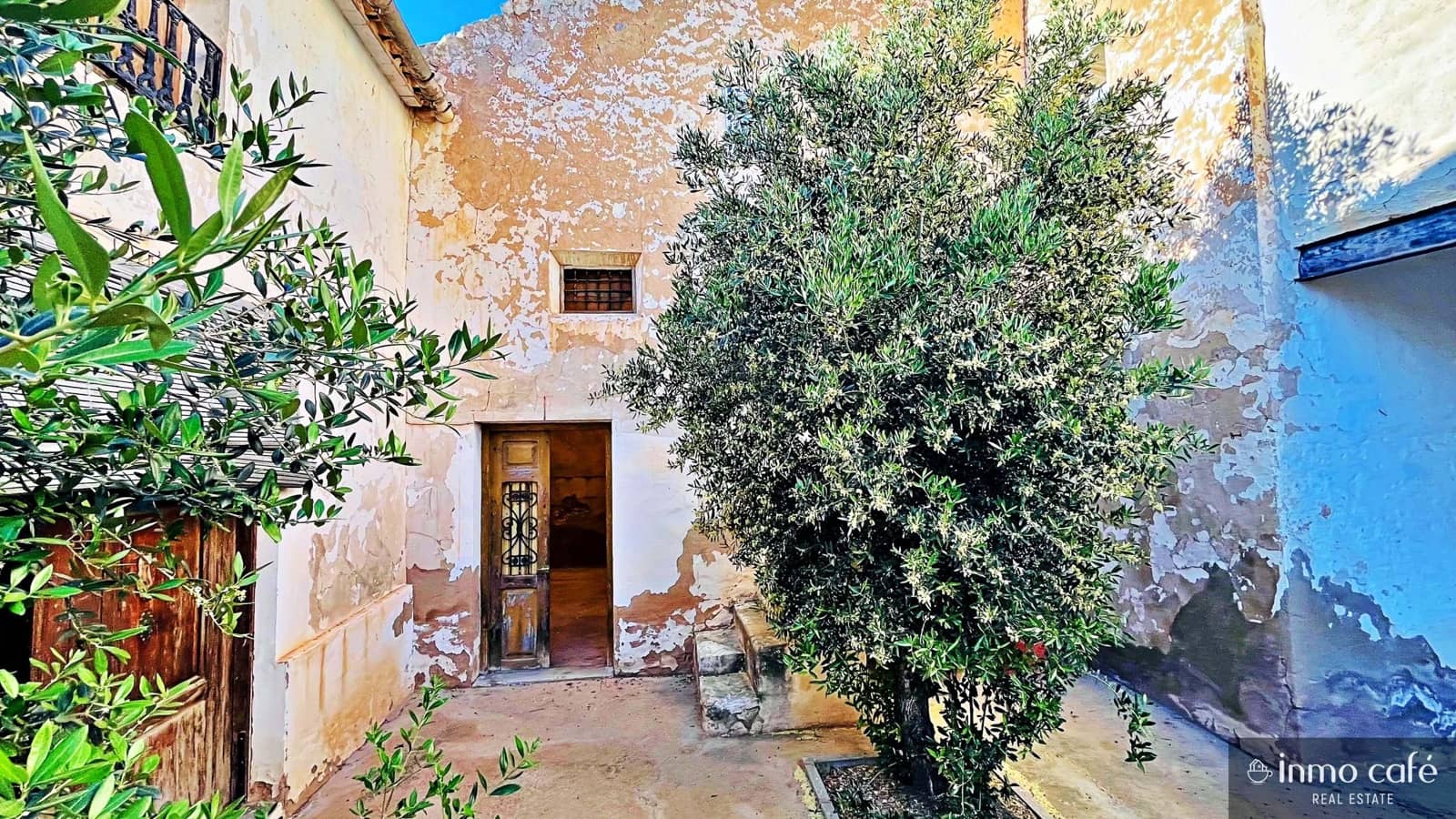 4 slaapkamer Finca/Landhuis te koop in Villena - € 90.000 (Ref: 9019207)