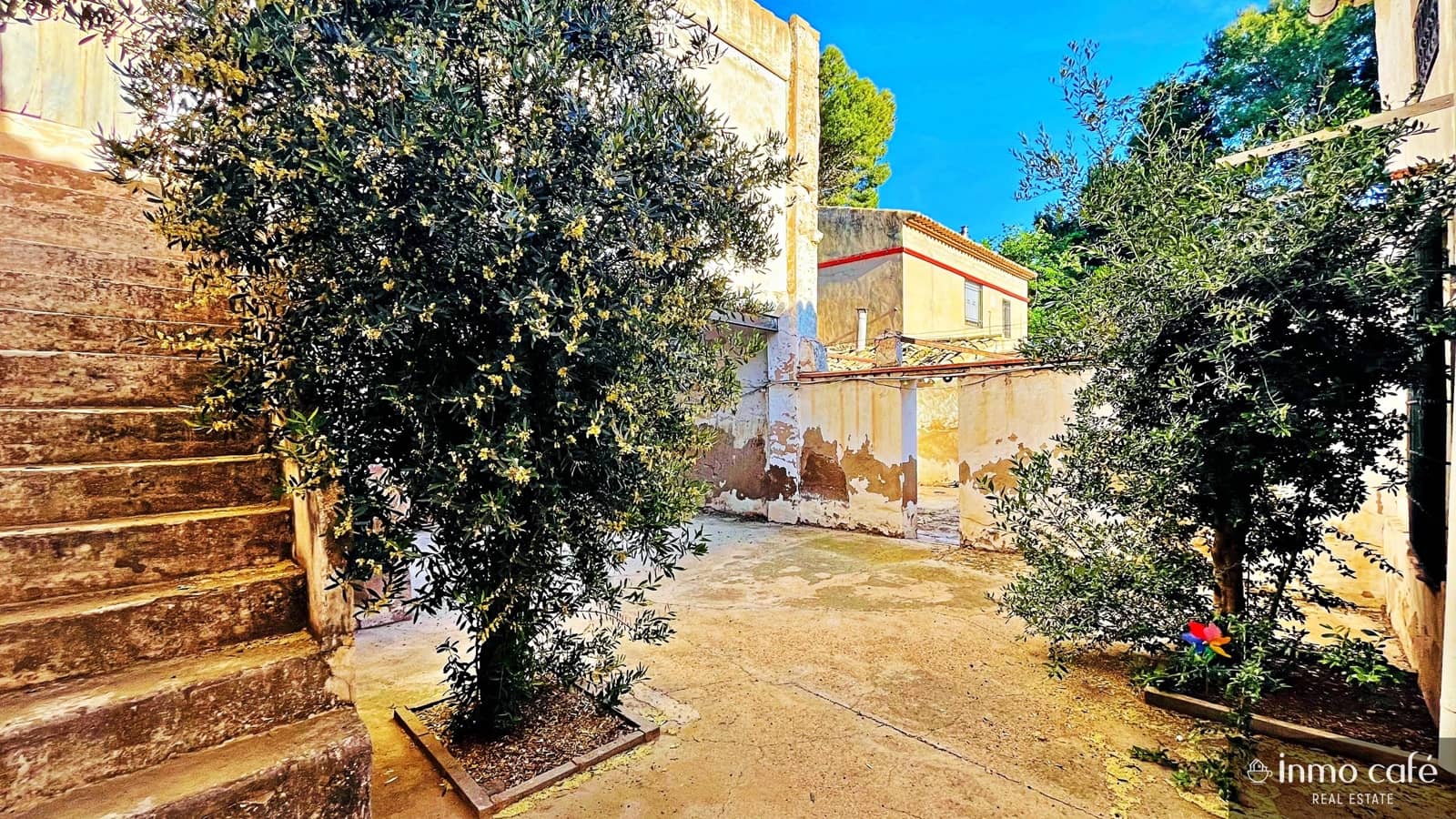 4 slaapkamer Finca/Landhuis te koop in Villena - € 90.000 (Ref: 9019207)