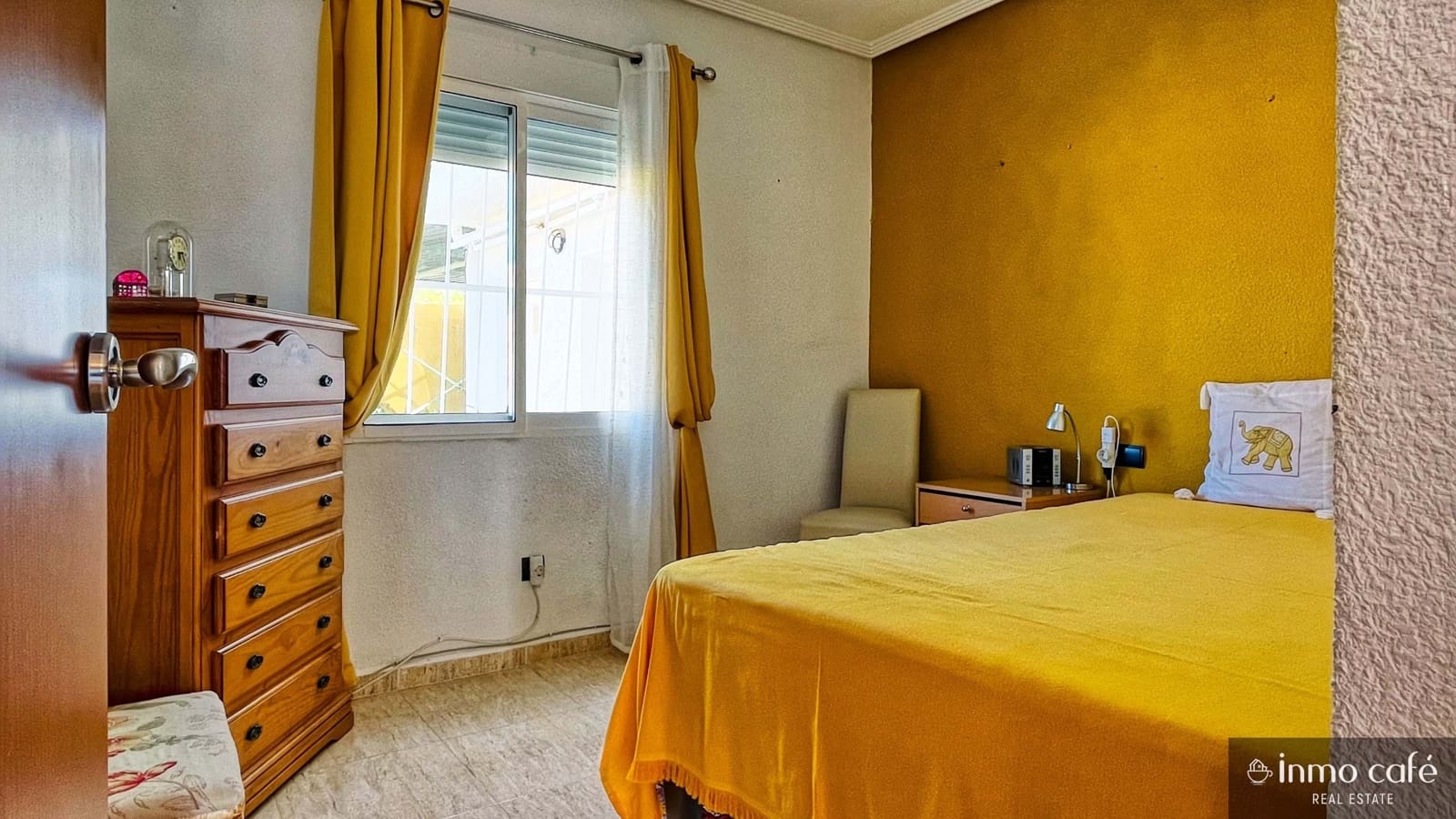 4 bedroom Villa for sale in Rojales with pool garage - € 389,000 (Ref: 9019631)