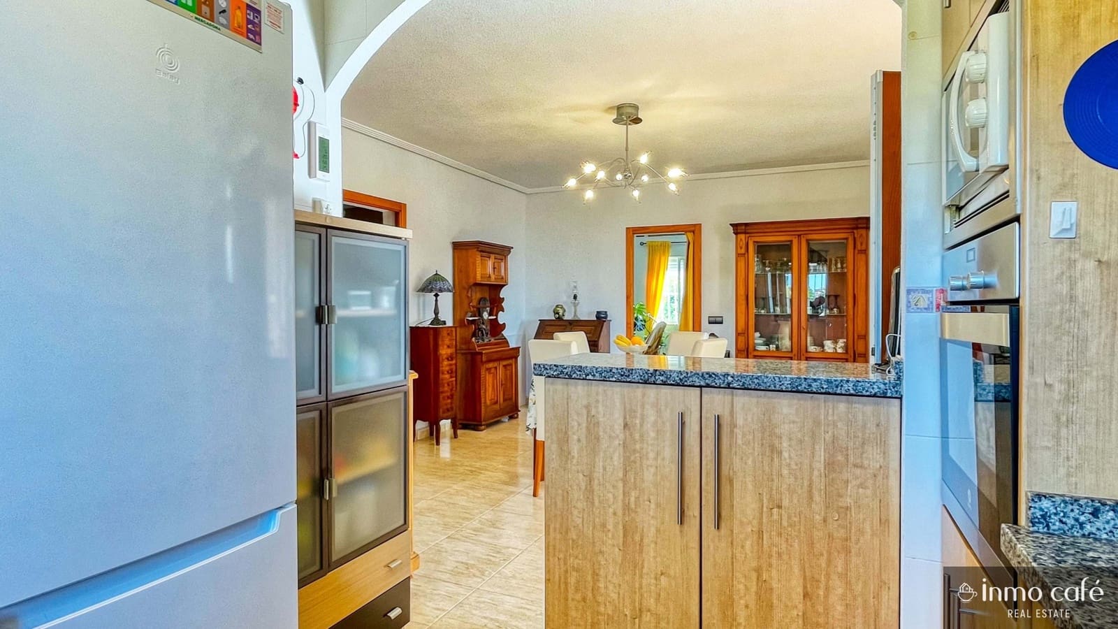 4 bedroom Villa for sale in Rojales with pool garage - € 389,000 (Ref: 9019631)