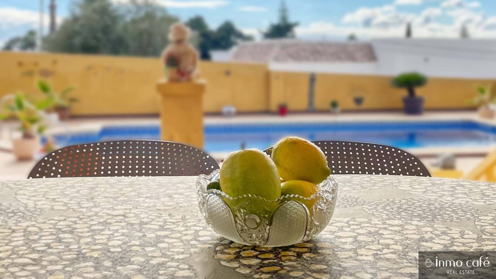 4 bedroom Villa for sale in Rojales with pool garage - € 389,000 (Ref: 9019631)