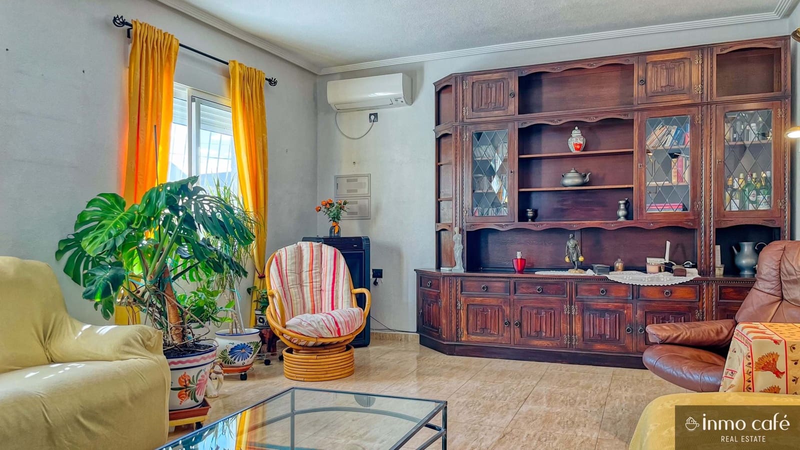 4 bedroom Villa for sale in Rojales with pool garage - € 389,000 (Ref: 9019631)