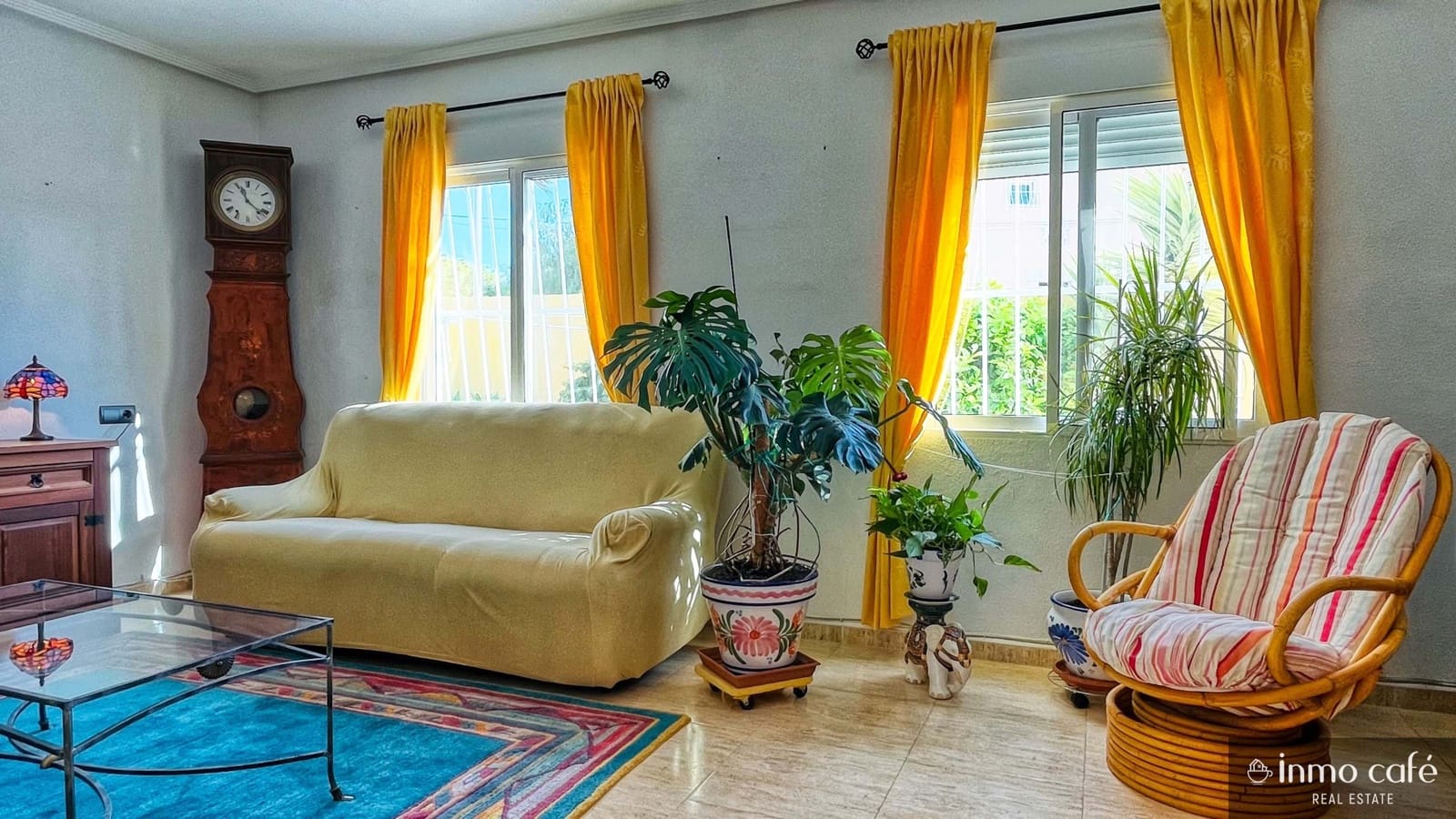 4 bedroom Villa for sale in Rojales with pool garage - € 389,000 (Ref: 9019631)