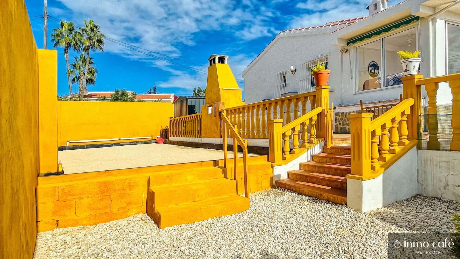 4 bedroom Villa for sale in Rojales with pool garage - € 389,000 (Ref: 9019631)