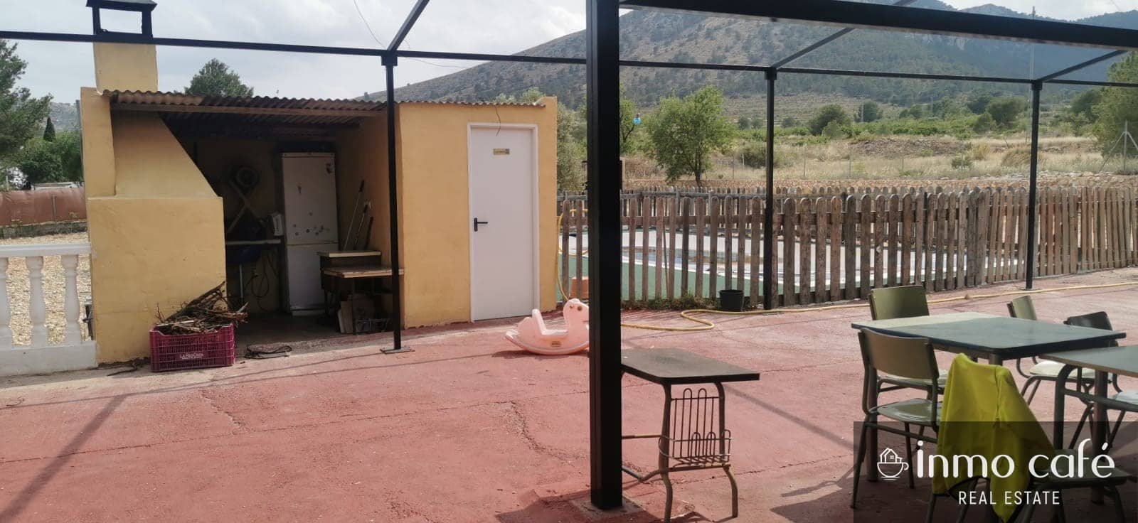 3 chambre Finca/Maison de Campagne à vendre à Monovar / Monover avec piscine garage - 183 000 € (Ref: 9042035)