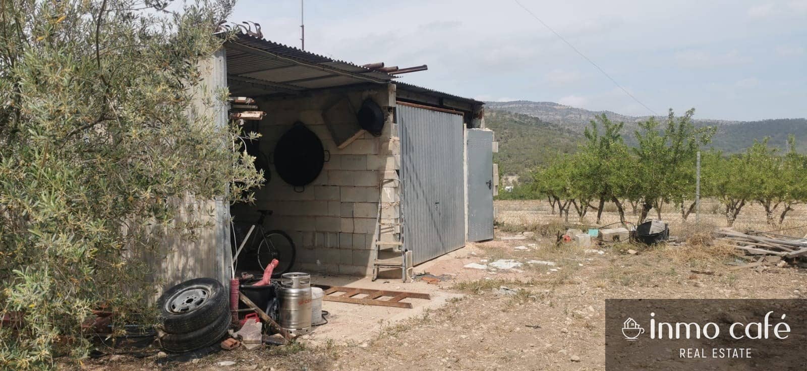 3 chambre Finca/Maison de Campagne à vendre à Monovar / Monover avec piscine garage - 183 000 € (Ref: 9042035)