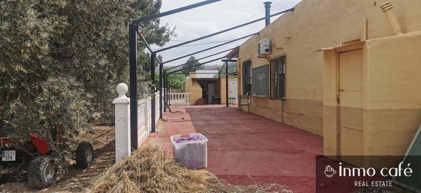 3 chambre Finca/Maison de Campagne à vendre à Monovar / Monover avec piscine garage - 183 000 € (Ref: 9042035)