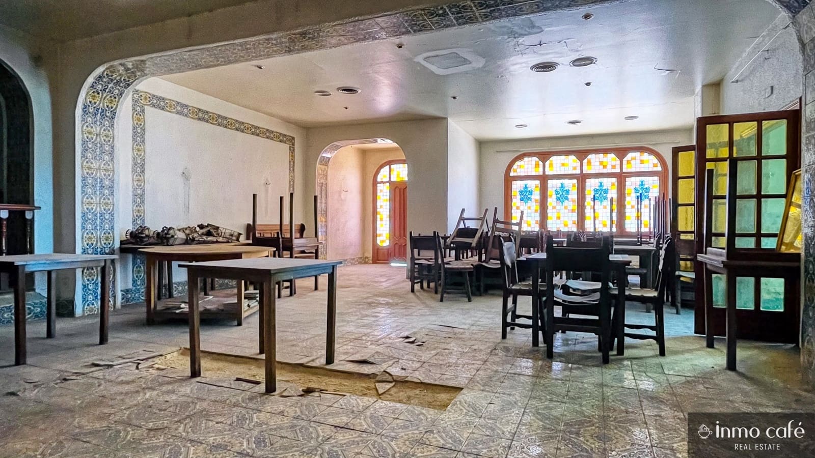 Erhverv til salg i L'Alcudia de Crespins med swimmingpool garage - € 125.000 (Ref: 9074641)