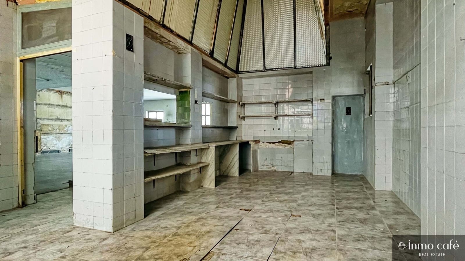 Erhverv til salg i L'Alcudia de Crespins med swimmingpool garage - € 125.000 (Ref: 9074641)