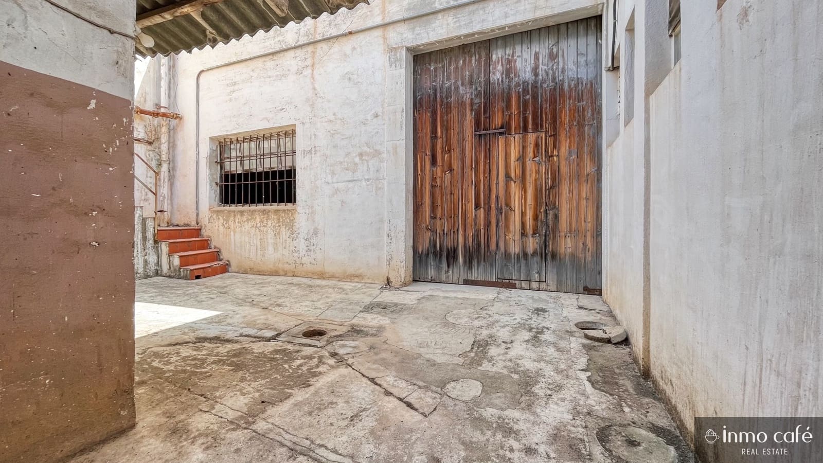 Erhverv til salg i L'Alcudia de Crespins med swimmingpool garage - € 125.000 (Ref: 9074641)