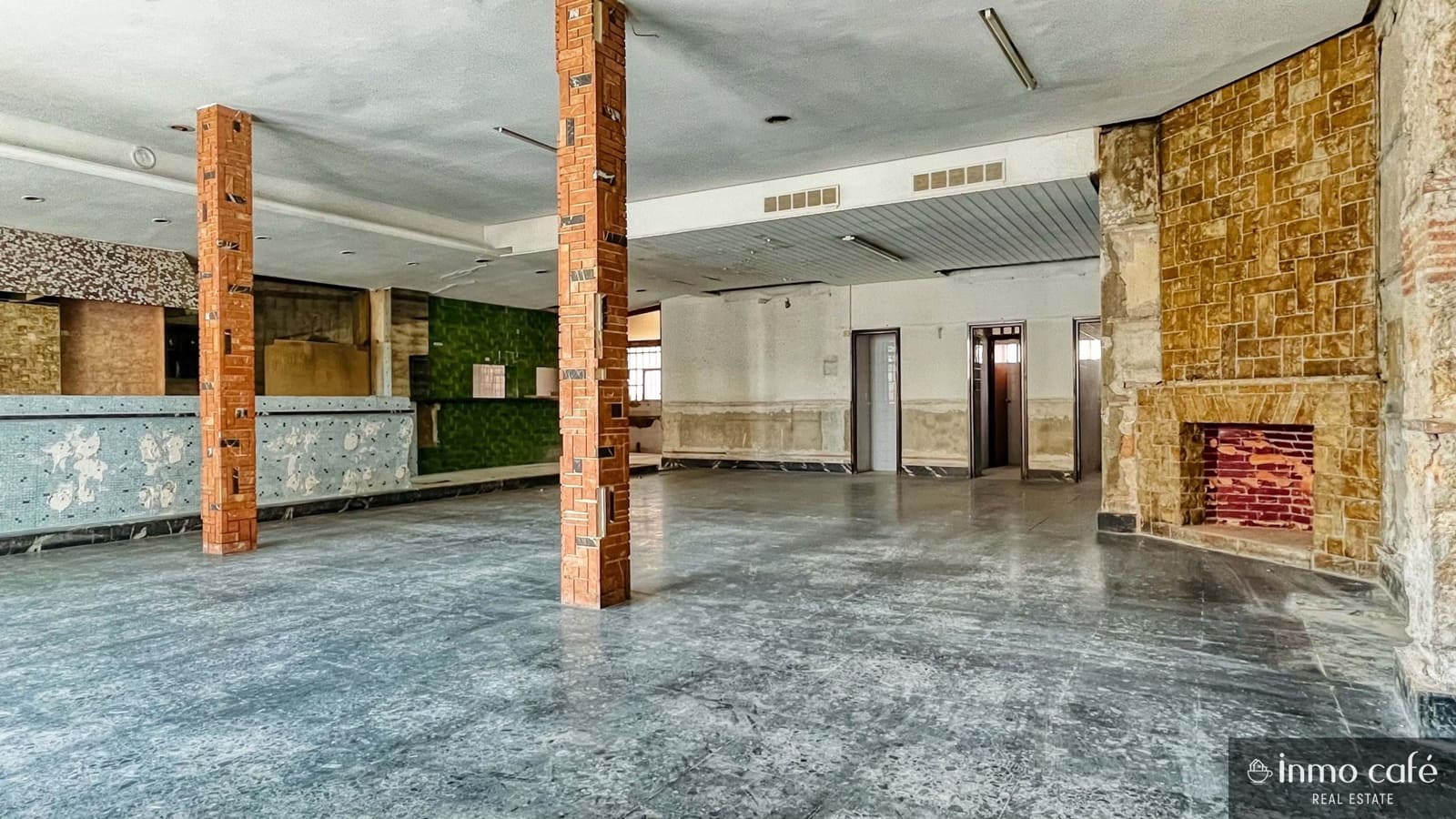 Erhverv til salg i L'Alcudia de Crespins med swimmingpool garage - € 125.000 (Ref: 9074641)