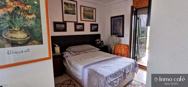 2 quarto Apartamento para venda em Guardamar del Segura com piscina garagem - 299 500 € (Ref: 9085632)