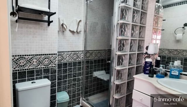 2 quarto Apartamento para venda em Guardamar del Segura com piscina garagem - 299 500 € (Ref: 9085632)