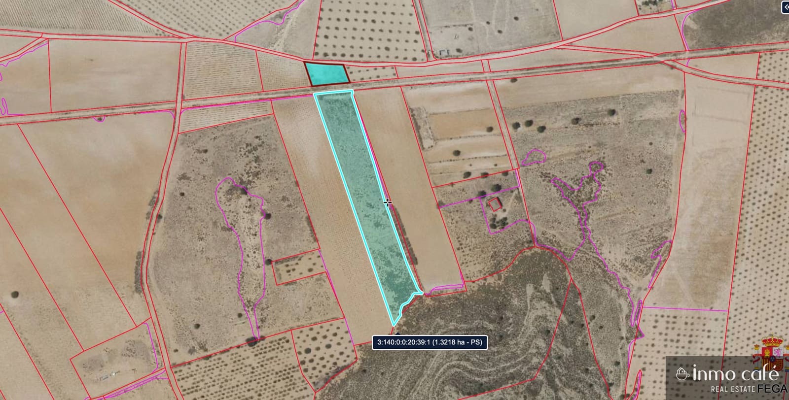 Grunde uden byggetilladelser til salg i Villena - € 45.000 (Ref: 9096293)