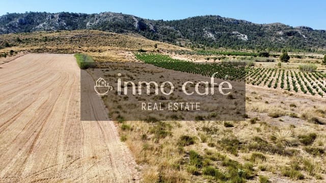 Mark till salu i Villena - 30 000 € (Ref: 9096293)