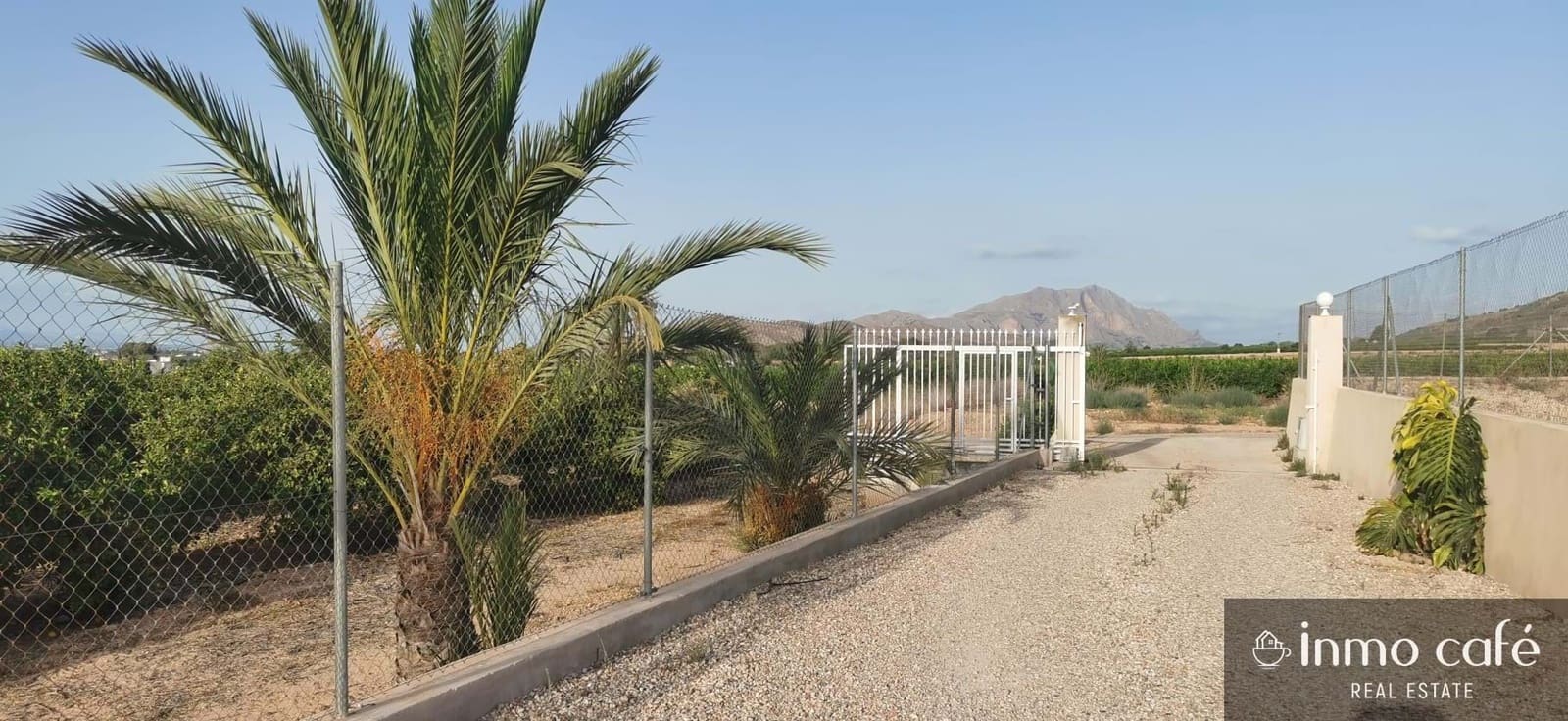 4 slaapkamer Finca/Landhuis te koop in Orihuela met zwembad - € 260.000 (Ref: 9143784)