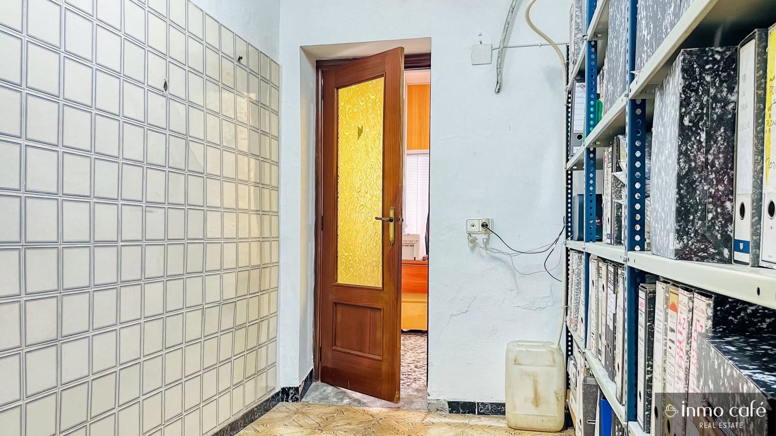 Commercial for sale in L'Alcudia de Crespins - € 54,700 (Ref: 9151545)