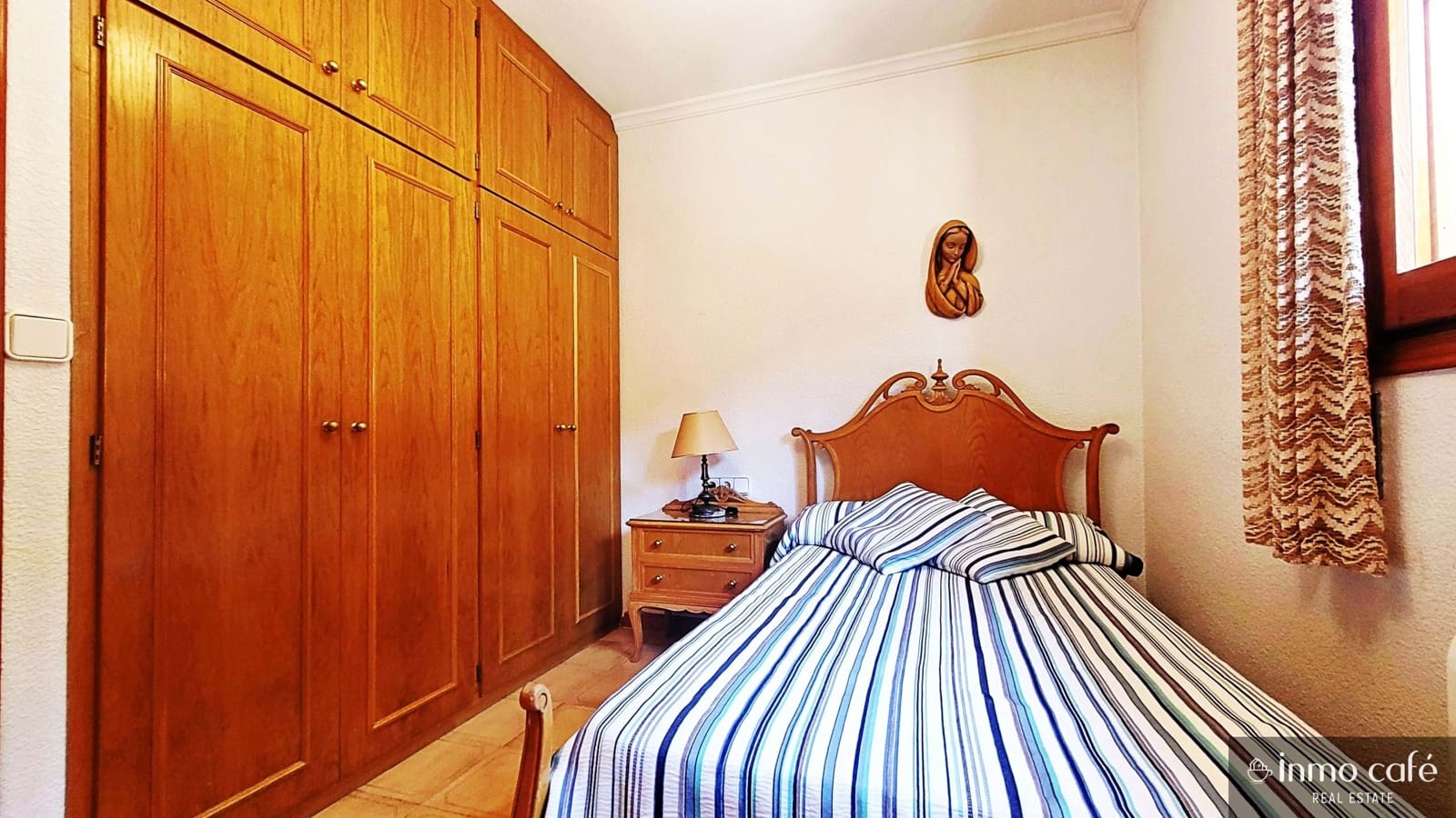 6 chambre Villa/Maison à vendre à Biar avec piscine garage - 349 000 € (Ref: 9160074)