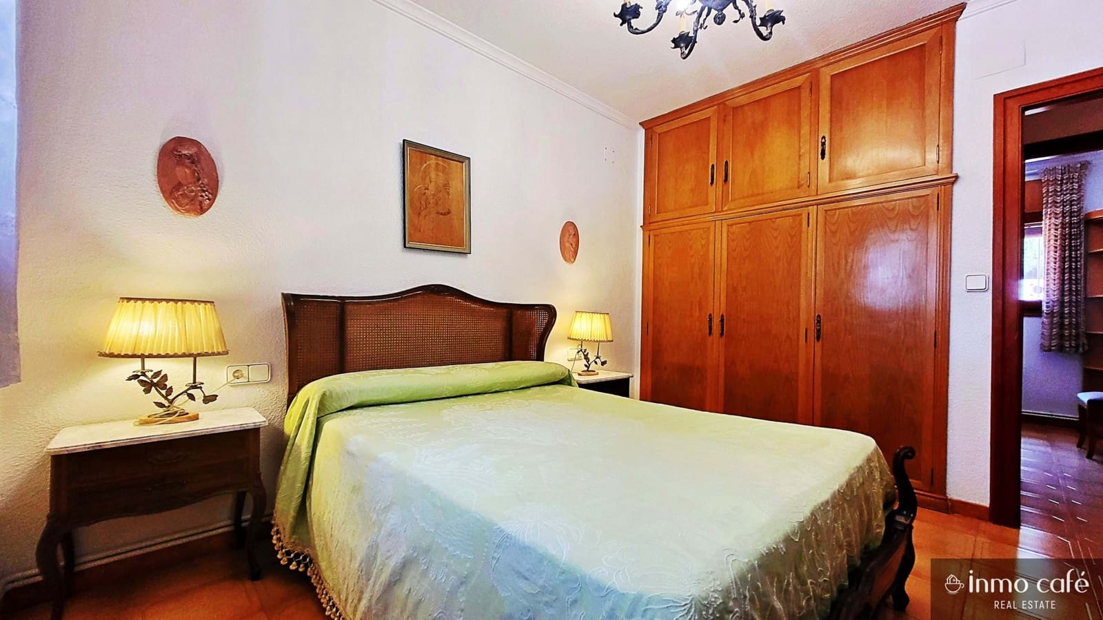 6 chambre Villa/Maison à vendre à Biar avec piscine garage - 349 000 € (Ref: 9160074)