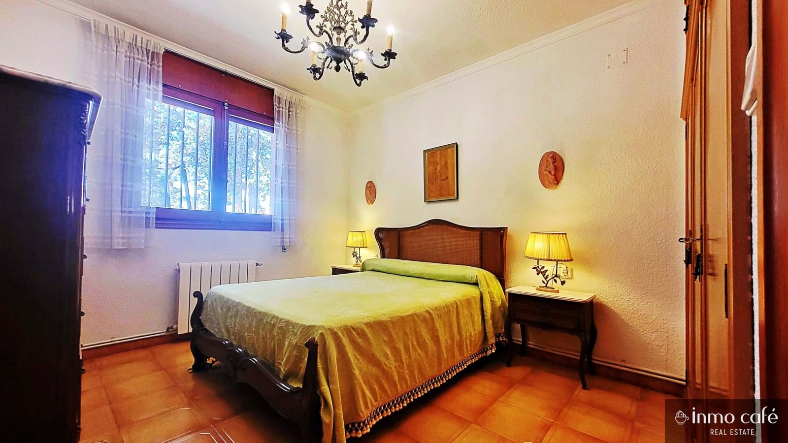 6 chambre Villa/Maison à vendre à Biar avec piscine garage - 349 000 € (Ref: 9160074)