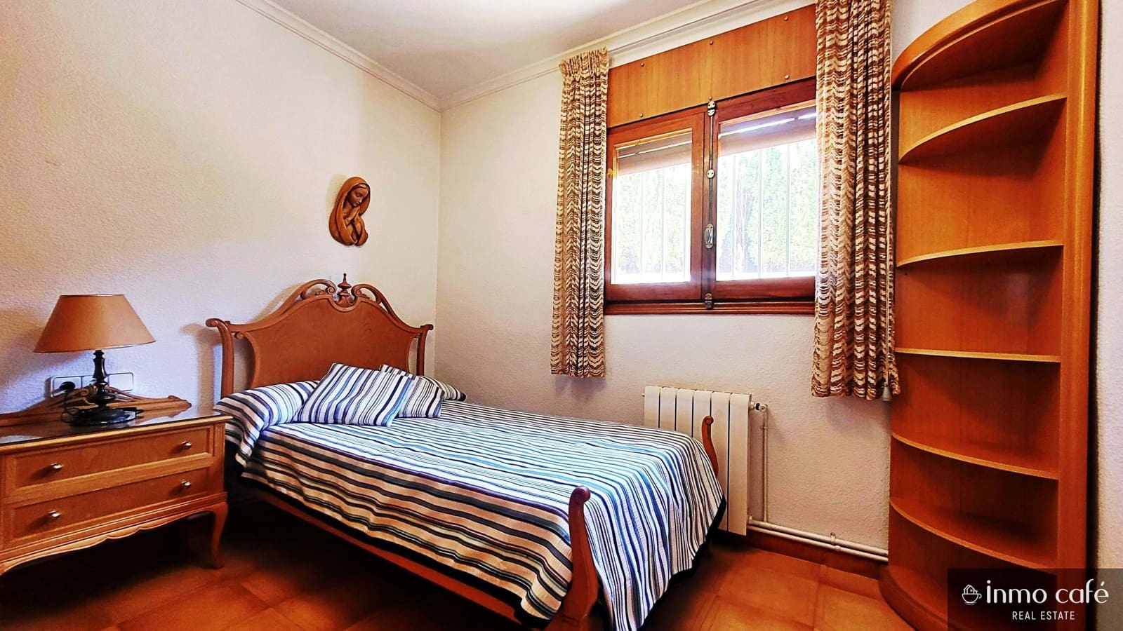 6 chambre Villa/Maison à vendre à Biar avec piscine garage - 349 000 € (Ref: 9160074)