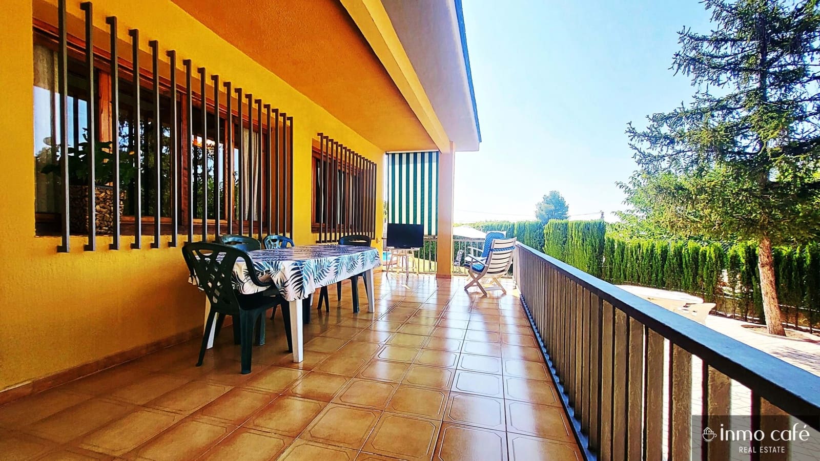 6 chambre Villa/Maison à vendre à Biar avec piscine garage - 349 000 € (Ref: 9160074)