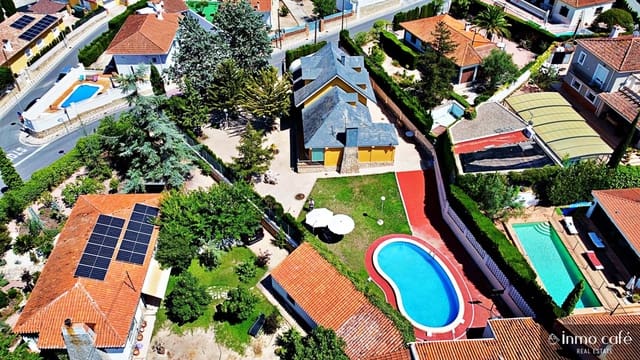 6 chambre Villa/Maison à vendre à Biar avec piscine garage - 349 000 € (Ref: 9160074)