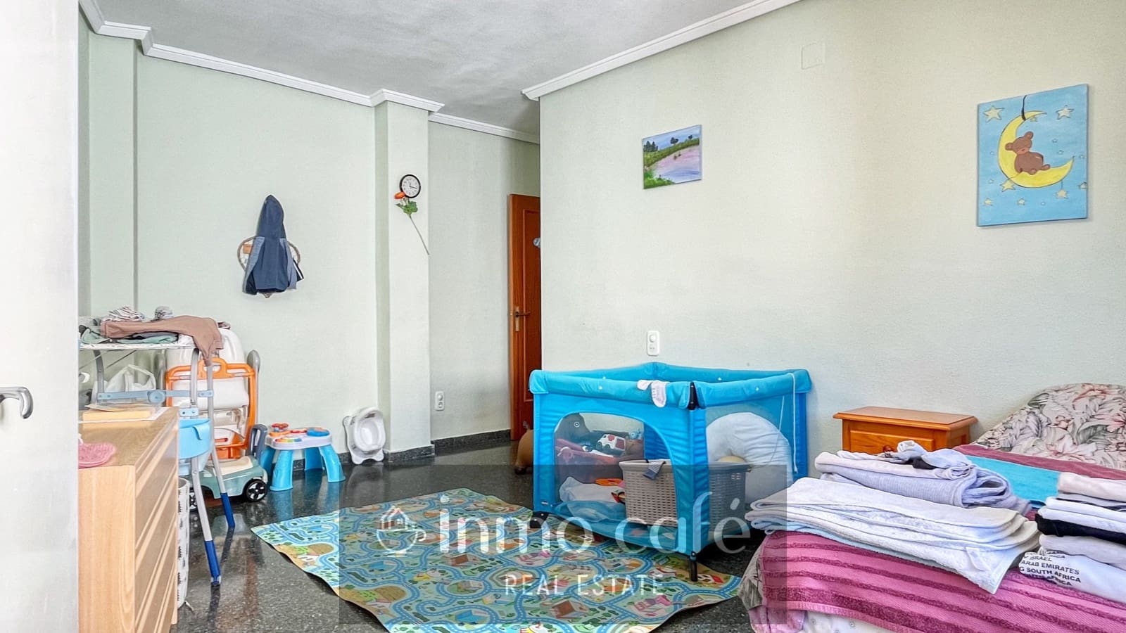 4 bedroom Apartment for sale in Canals - € 94,700 (Ref: 9163242)