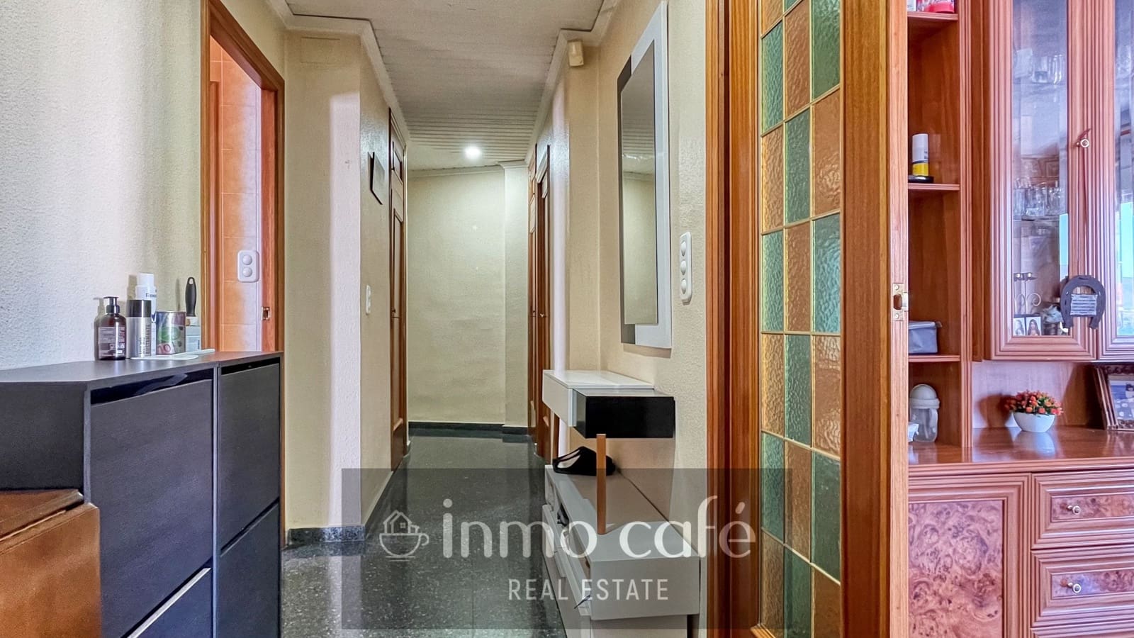 4 bedroom Apartment for sale in Canals - € 94,700 (Ref: 9163242)