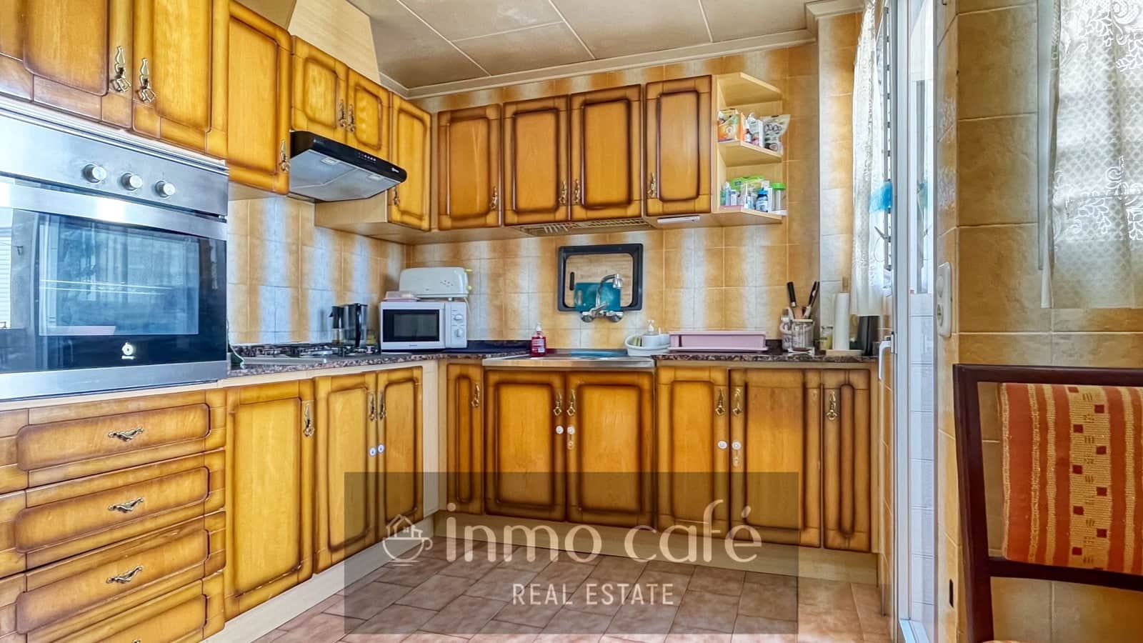 4 bedroom Apartment for sale in Canals - € 94,700 (Ref: 9163242)