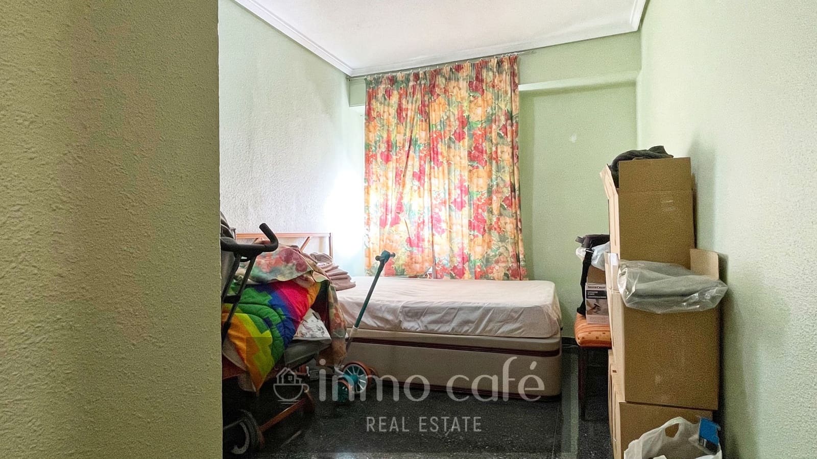 4 bedroom Apartment for sale in Canals - € 94,700 (Ref: 9163242)