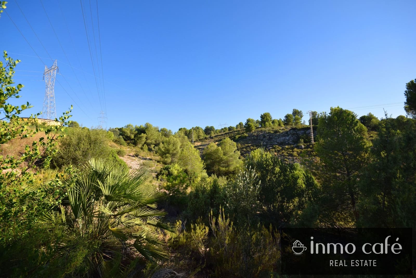 Rakentamaton maa myytävänä paikassa L'Alcudia de Crespins - 120 000 € (Ref: 9201832)