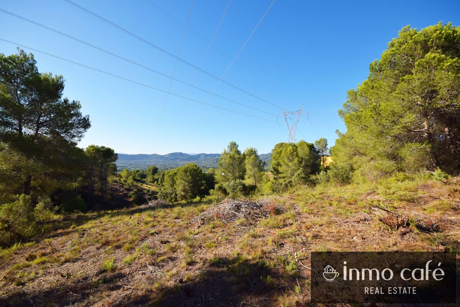 Rakentamaton maa myytävänä paikassa L'Alcudia de Crespins - 120 000 € (Ref: 9201832)
