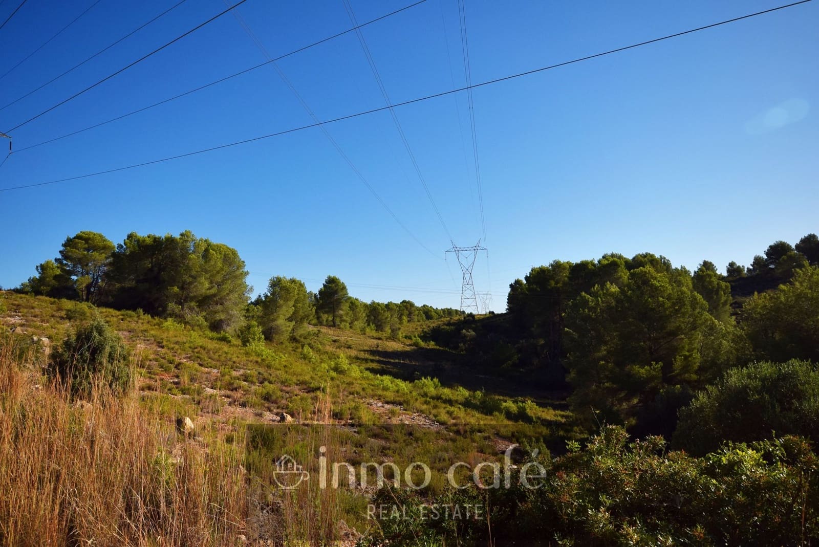 Rakentamaton maa myytävänä paikassa L'Alcudia de Crespins - 120 000 € (Ref: 9201832)