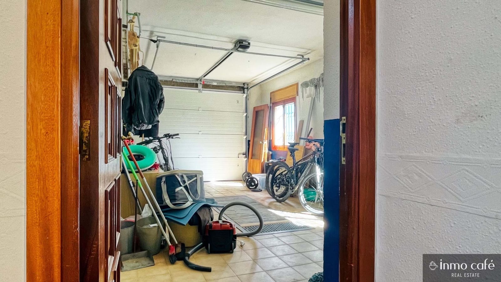4 Zimmer Villa zu verkaufen in Ayora mit Garage - 239.000 € (Ref: 9219606)