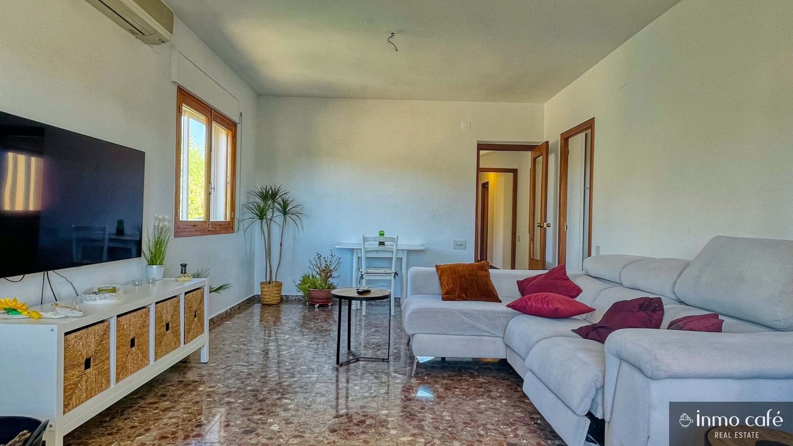 4 Zimmer Villa zu verkaufen in Ayora mit Garage - 239.000 € (Ref: 9219606)