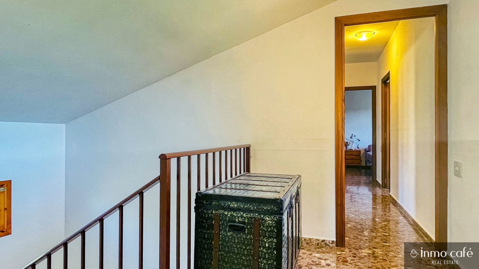 4 Zimmer Villa zu verkaufen in Ayora mit Garage - 239.000 € (Ref: 9219606)