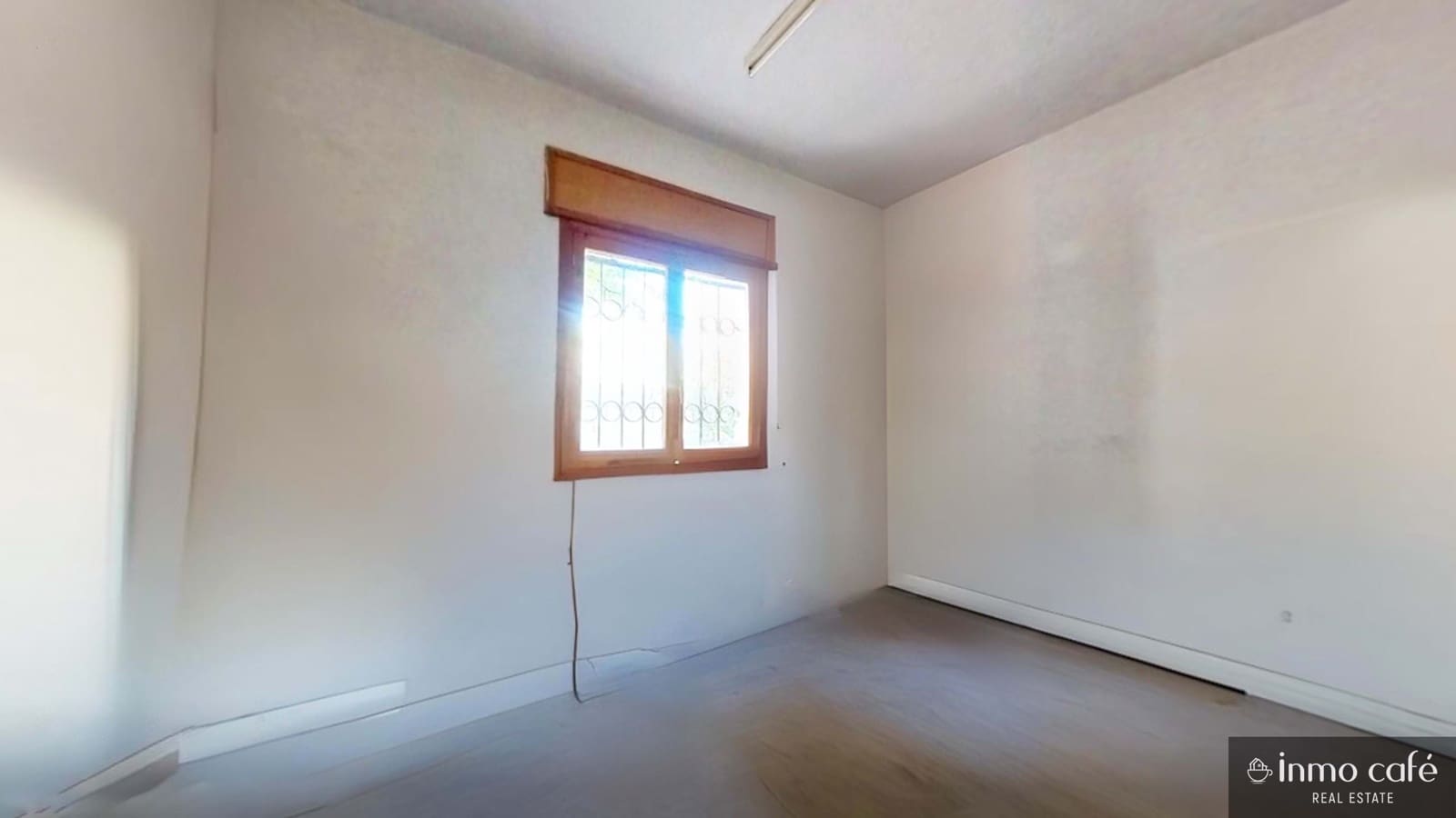 4 Zimmer Villa zu verkaufen in Ayora mit Garage - 239.000 € (Ref: 9219606)