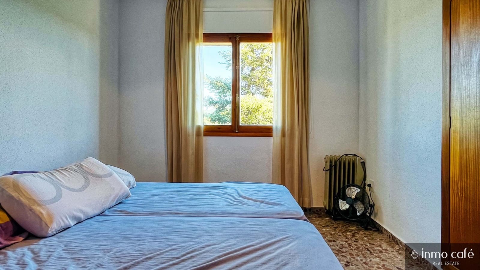 4 Zimmer Villa zu verkaufen in Ayora mit Garage - 239.000 € (Ref: 9219606)