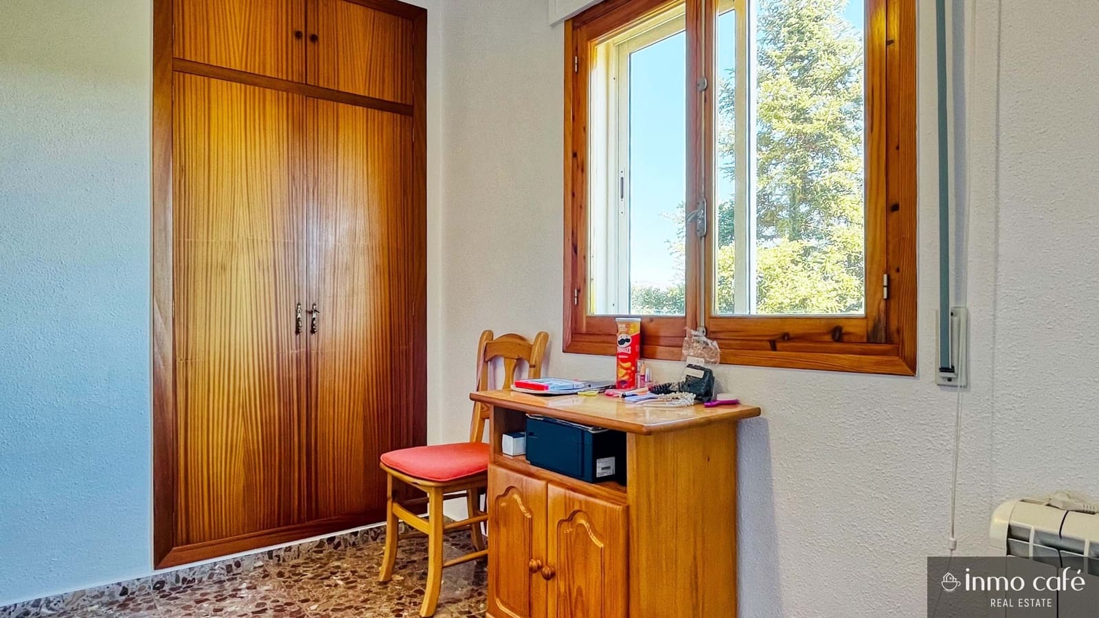 4 Zimmer Villa zu verkaufen in Ayora mit Garage - 239.000 € (Ref: 9219606)